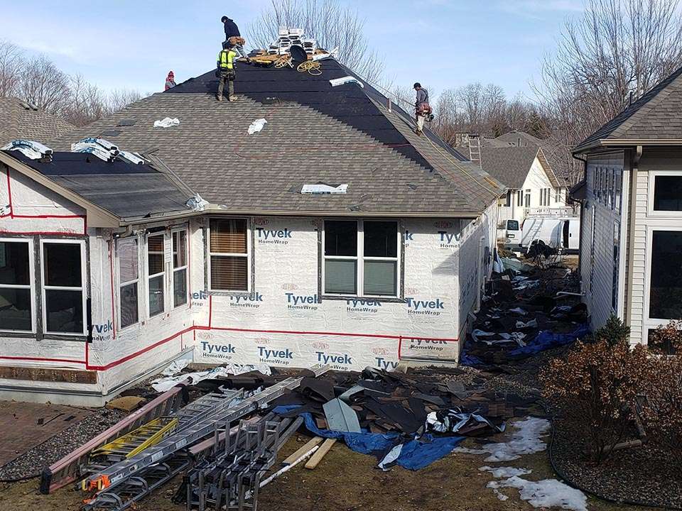 roofing contractor